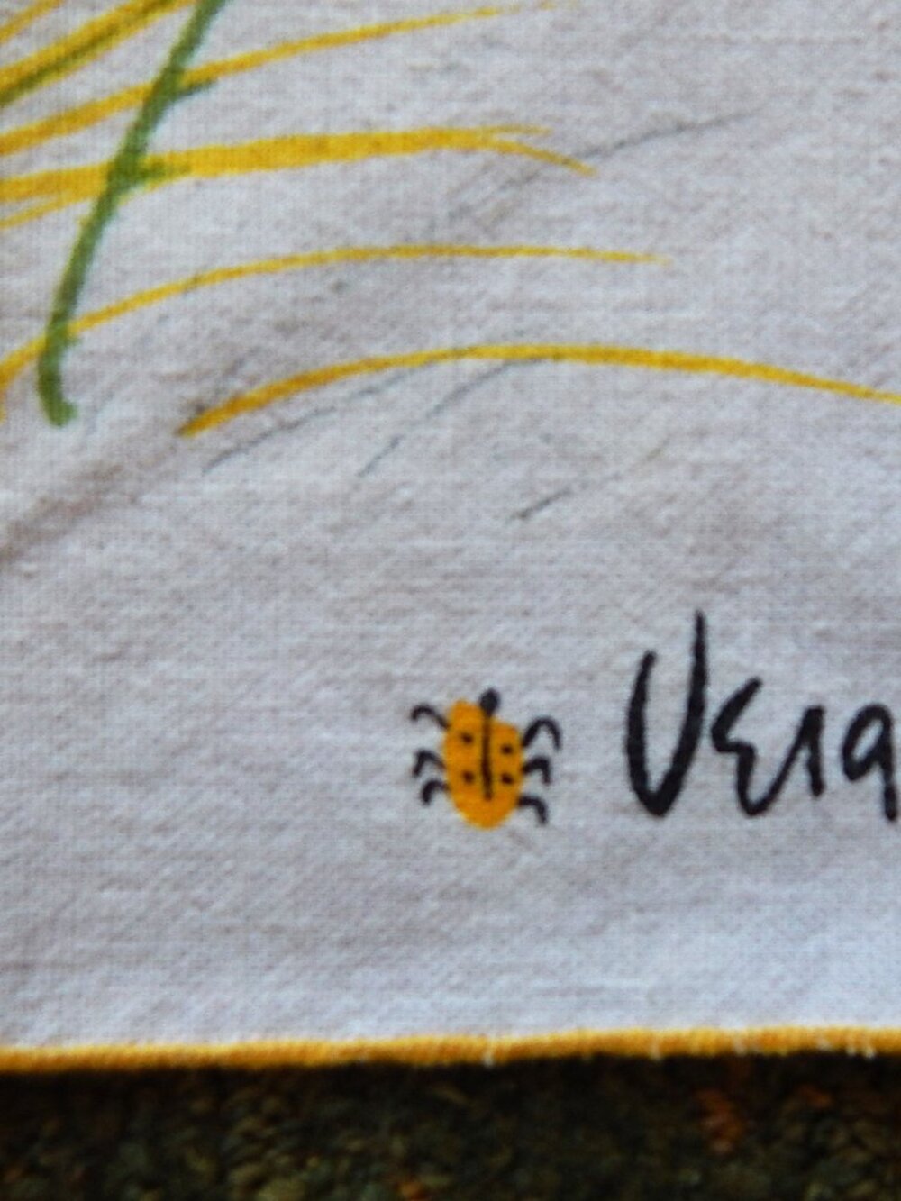 2 Vintage Vera Cotton Napkins - Butterflies -14 1/2" x 16" - Picture 2 of 4